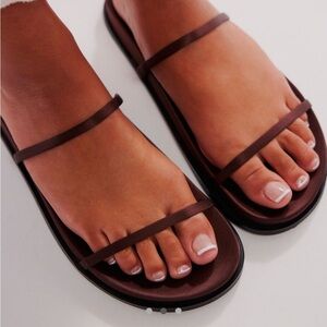 Milo footbed sandal